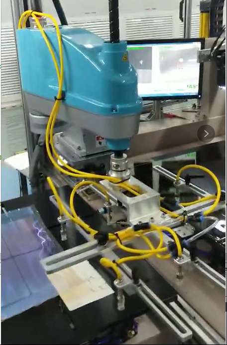 機(jī)械手絲印對(duì)位上料系統(tǒng)